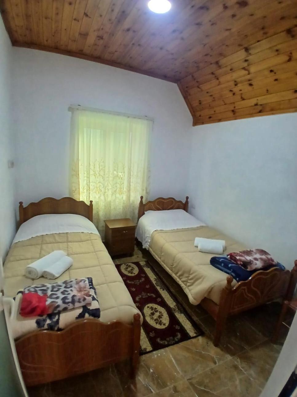 Bed and Breakfast Bujtina Milani Shkodër Esterno foto