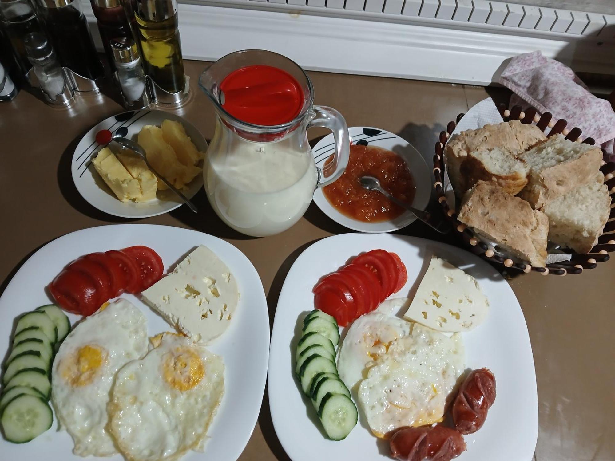 Bed and Breakfast Bujtina Milani Theth Esterno foto